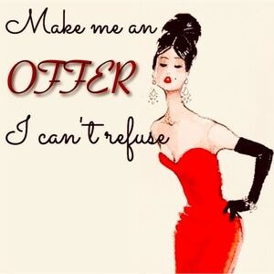 Love ❤️ OFFERS! Send them in!!!!